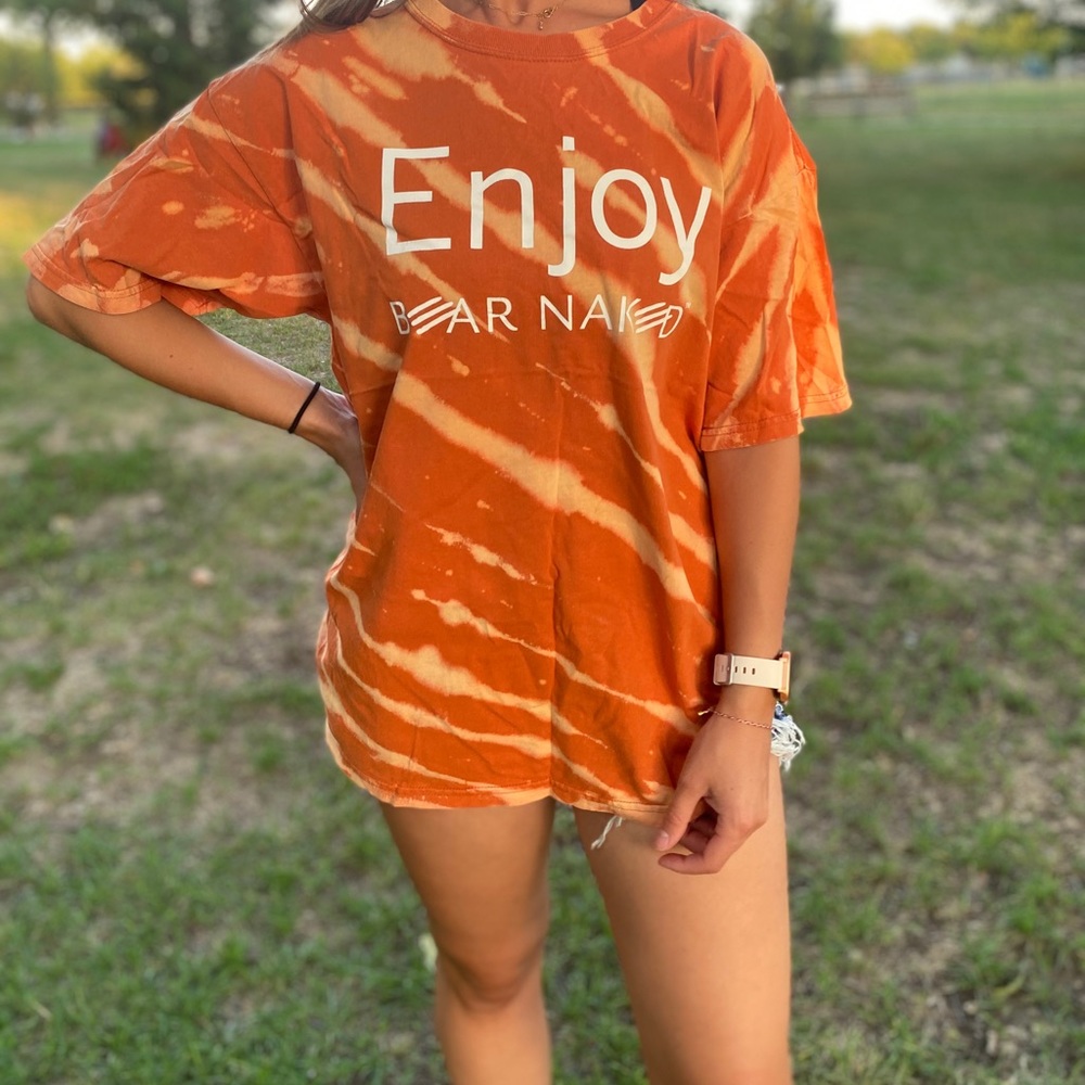 Oversized Tee can fit Xs-L